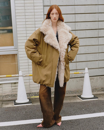 "Modern Introduction" detachable toka fur collar fur coat silhouette
