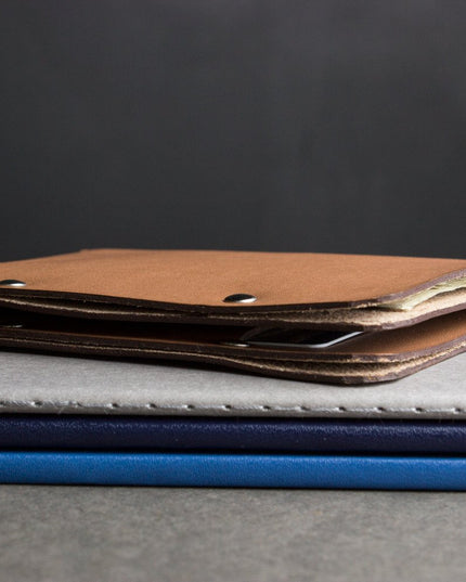 Unstitched Leather Twofold Wallet