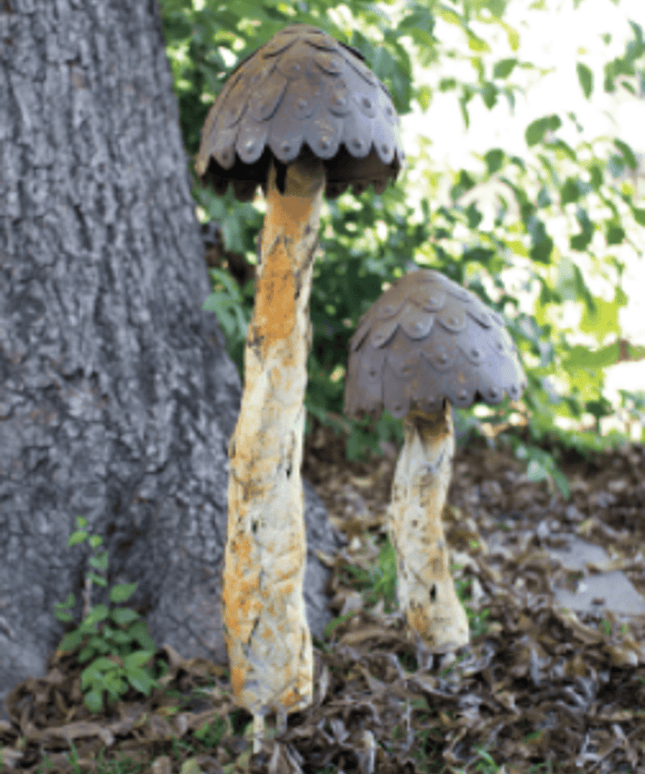 Rustic Metal Mushroom Yard Stake Set