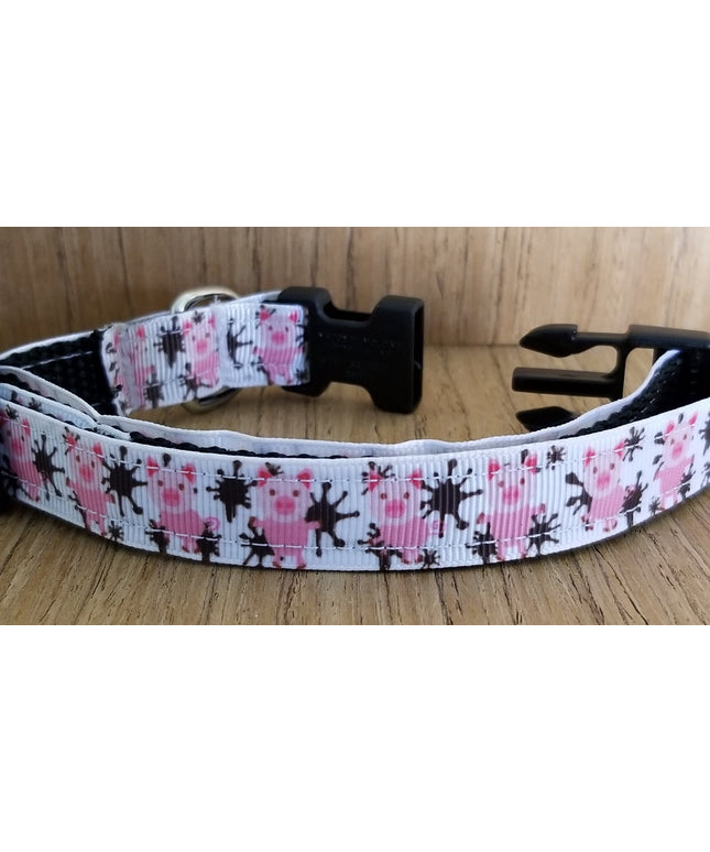 Collar/ Small/ Pigs in the Mud