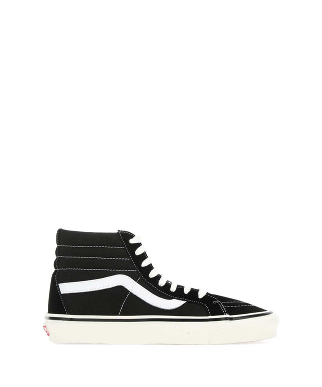 1094504 VANS men's outdoor travel walking casual shoes