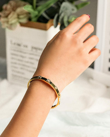 Metal Stone Hinged Bangle