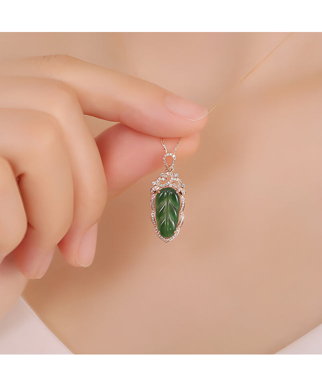 18K Gold Inlaid Emerald Necklace with Diamond Details