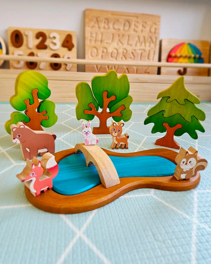QToys Australia (USA) Woodland Animal Play Set
