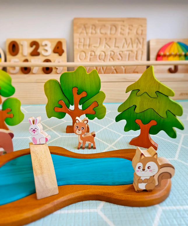 QToys Australia (USA) Woodland Animal Play Set
