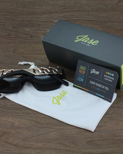 Jase New York Cache Sunglasses in Matte Black