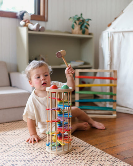 QToys Australia (USA) Pound A Ball Tower