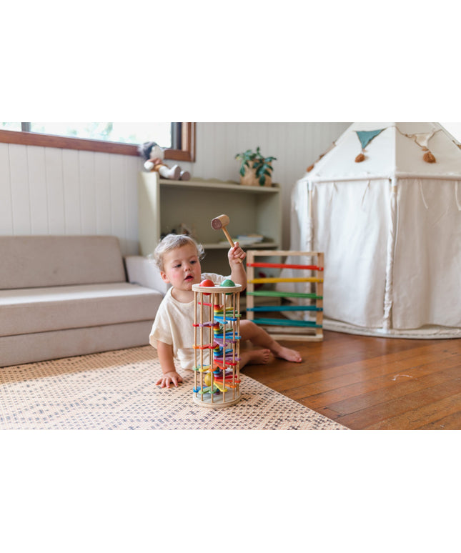 QToys Australia (USA) Pound A Ball Tower