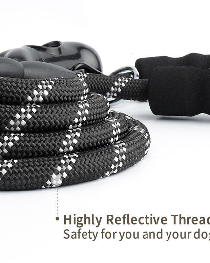 5 FT Leash With Comfortable Padded Handle and Reflective Threads