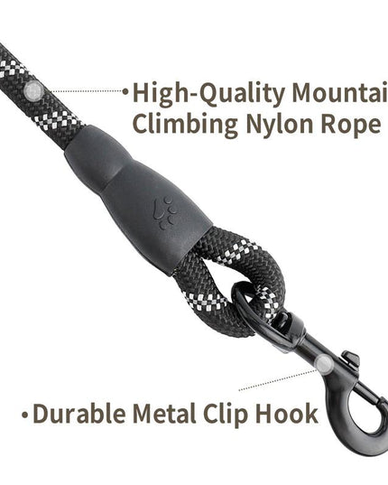 5 FT Leash With Comfortable Padded Handle and Reflective Threads